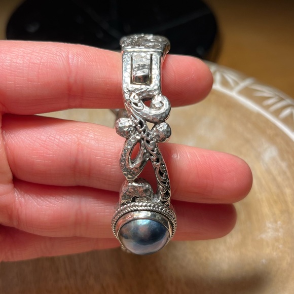 Sarda Blue Cultured Mabe Pearl Silver Tree Of Life Bangle Bracelet - Picture 12 of 16